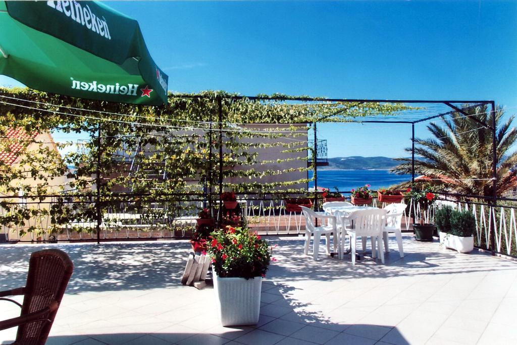 Apartments Corluka Башка-Вода Екстер'єр фото