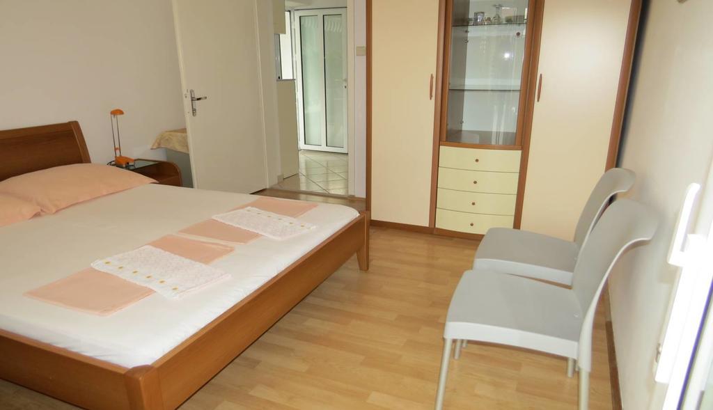 Apartments Corluka Башка-Вода Екстер'єр фото