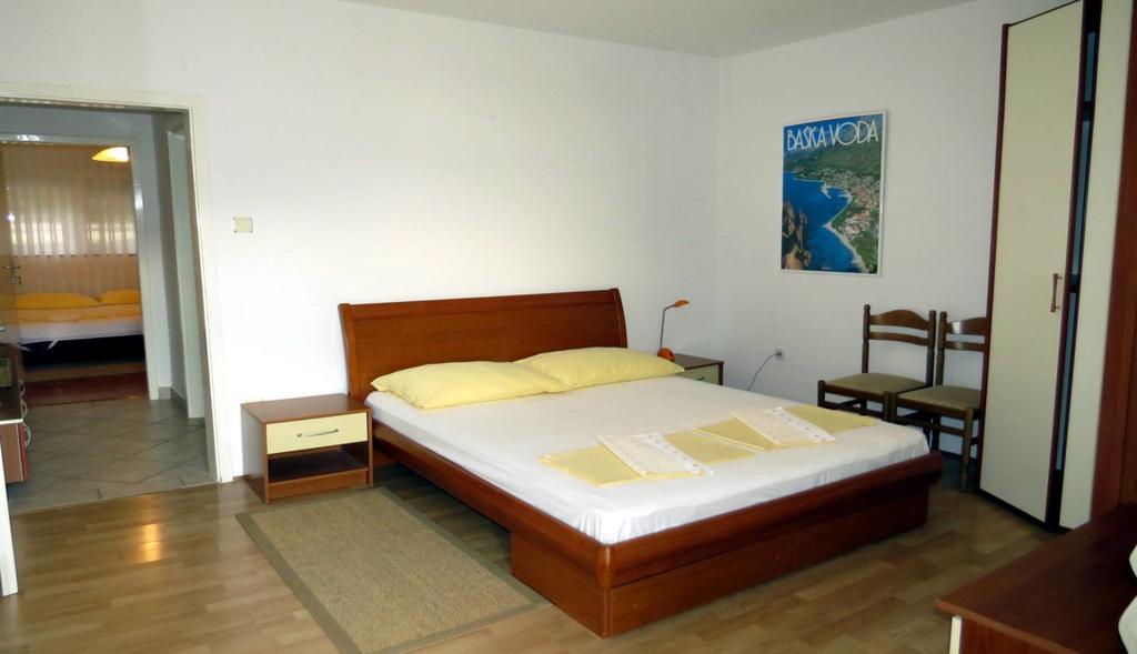 Apartments Corluka Башка-Вода Екстер'єр фото