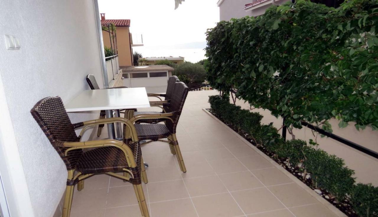 Apartments Corluka Башка-Вода Екстер'єр фото